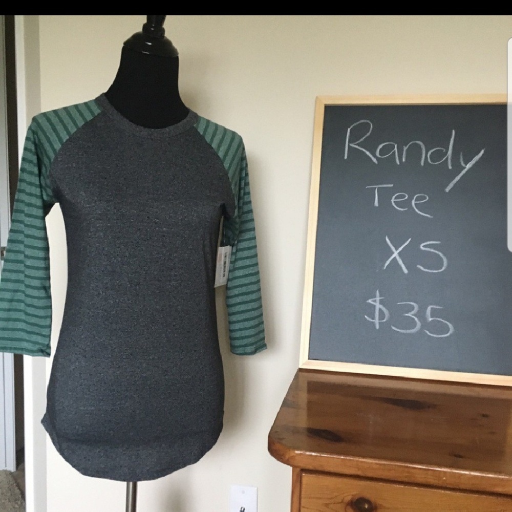 BNWT XS Randy Tee